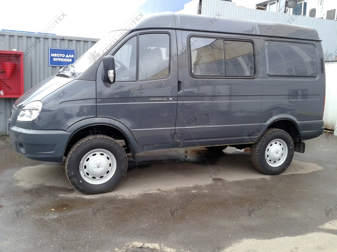 Прокат автомобиля ГАЗ-27527 "Соболь 4х4" 7 мест в Москве